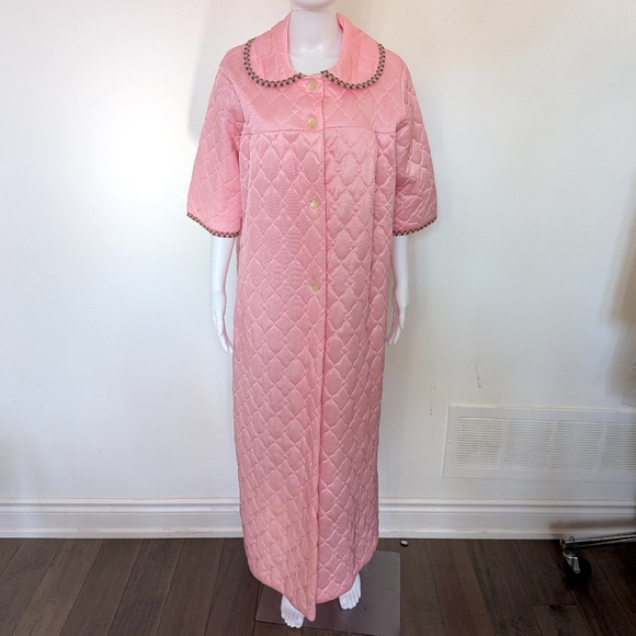 VINTAGE 1960s Pink Robe - Picture 1 of 4